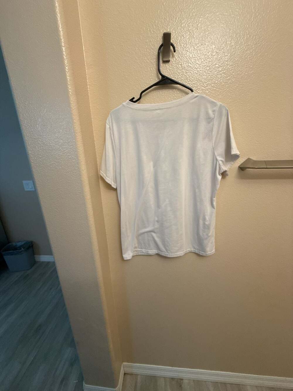 Christian Dior T-Shirt White Feather Graphic Print - Picture 2 of 2